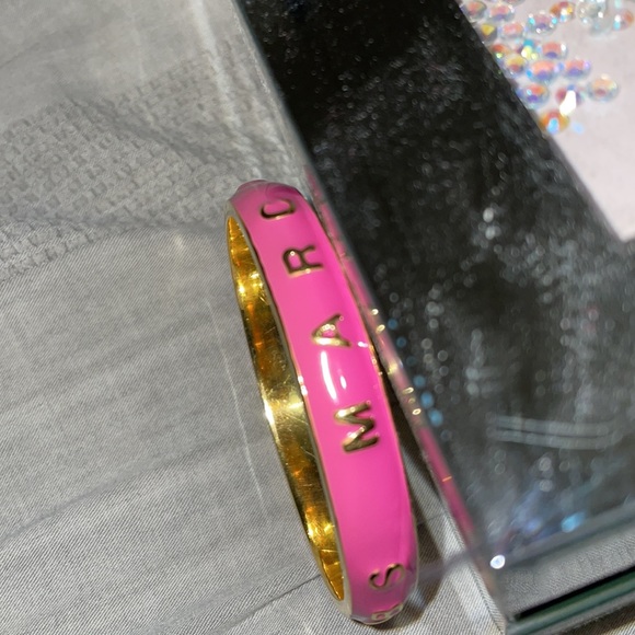 Offer !! Authentic Marc Jacobs Gold Bracelet - Picture 9 of 10